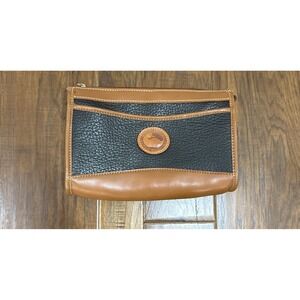 Vintage 90s Designer Inspired All Season Clutch Bag Pebbled Brown/Black Zip Top